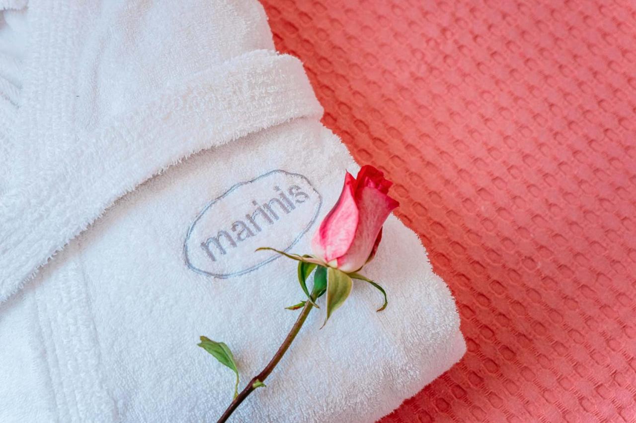 Marinis Boutique Rooms Nea Iraklitsa Экстерьер фото