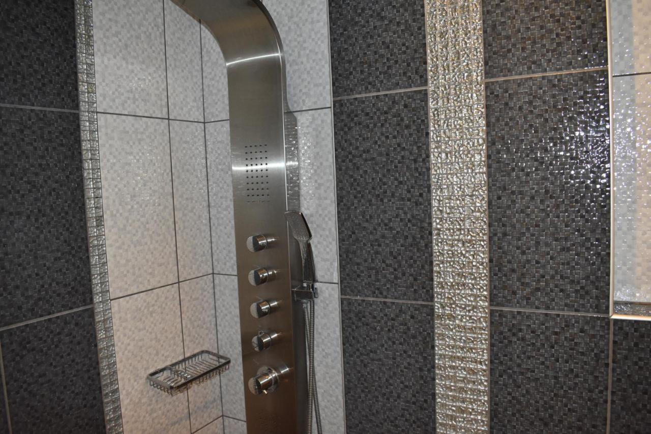 Marinis Boutique Rooms Nea Iraklitsa Экстерьер фото